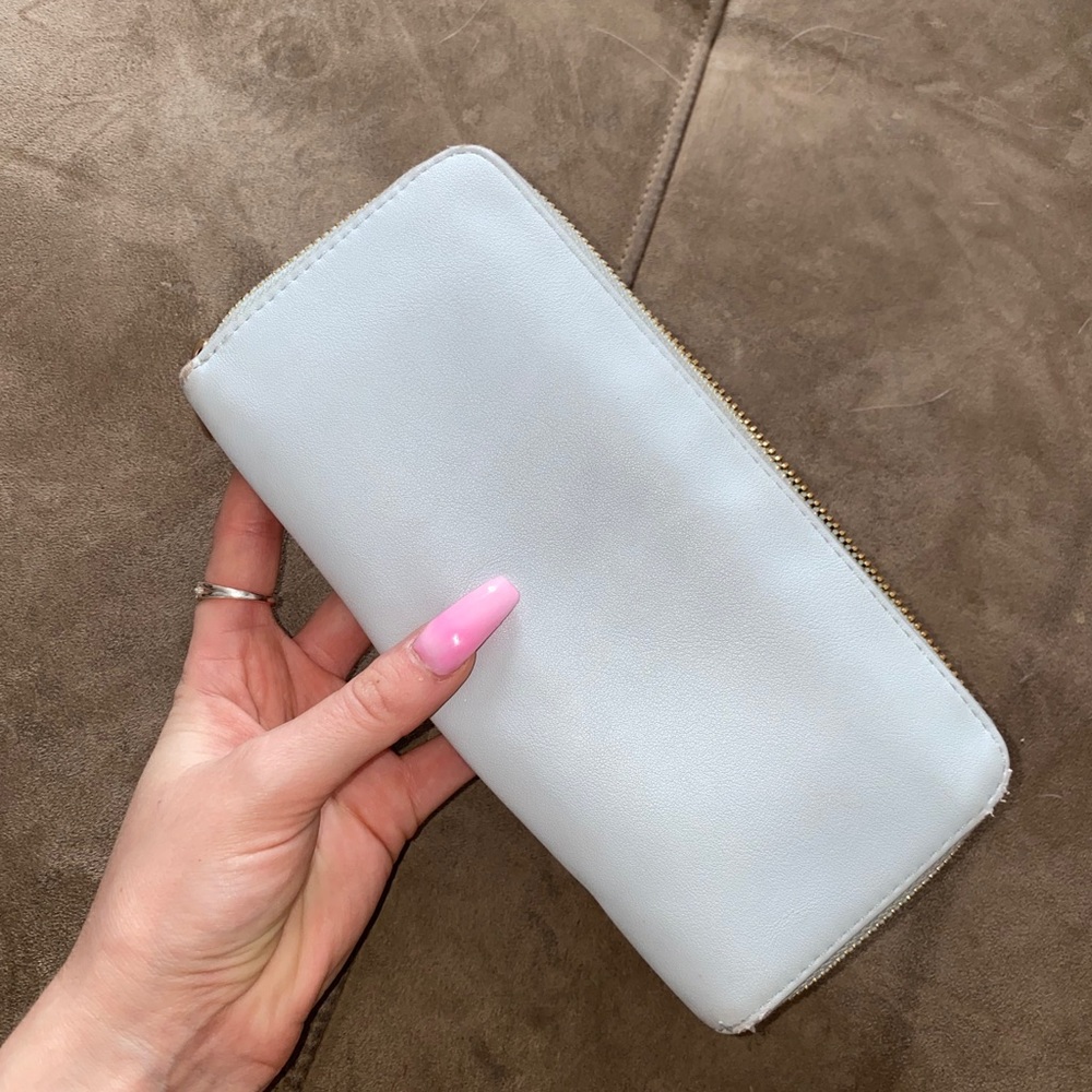 Light Blue Wallet💙 - Picture 2 of 4